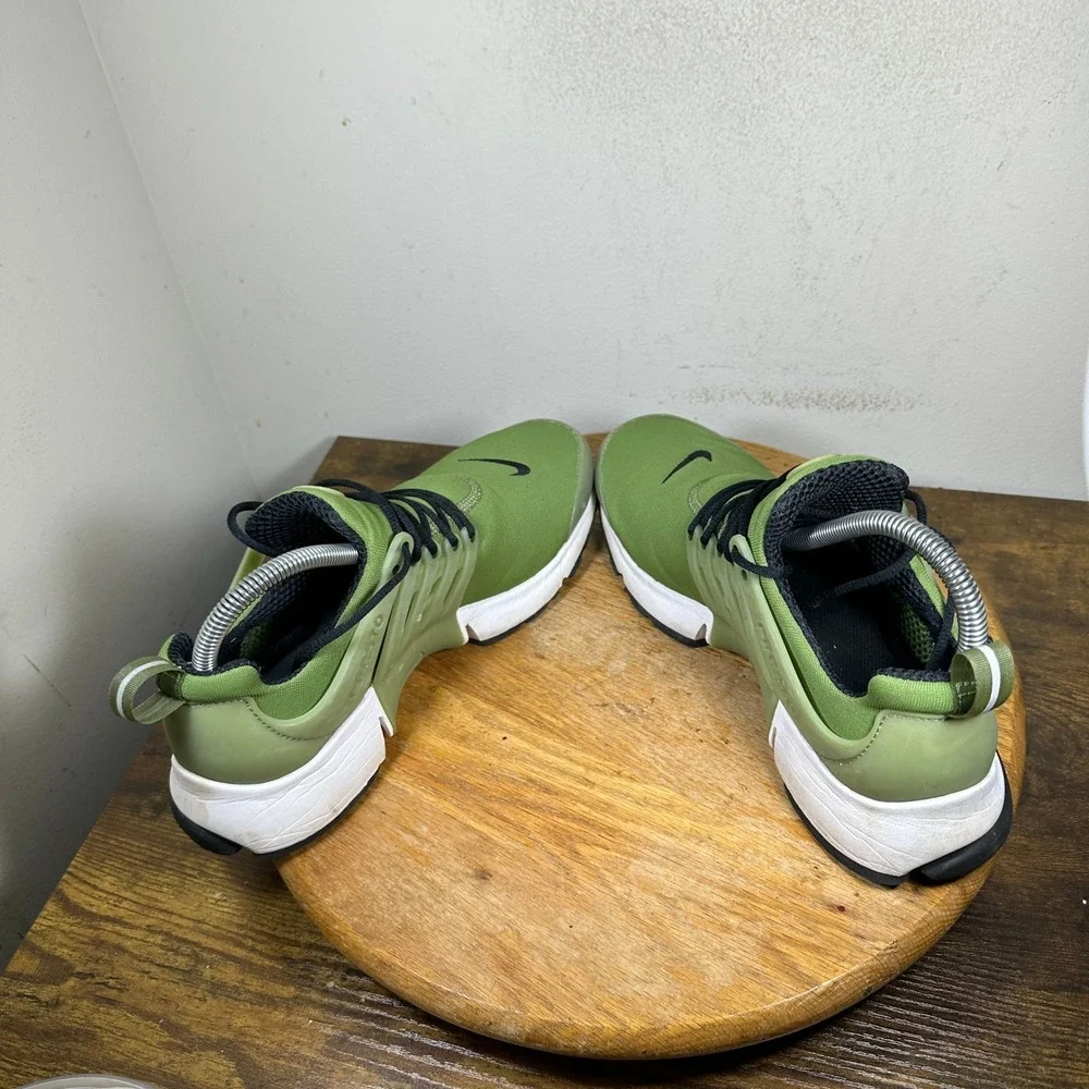 Nike Air Presto Womens 9 Olive Green Black Running Shoes 846440-996 - Picture 3 of 8